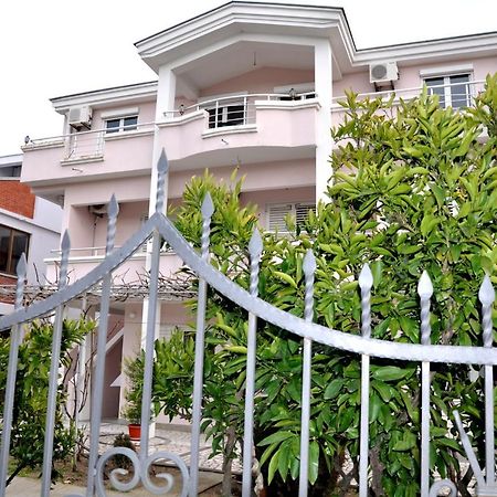Apartments Perezaj Ulcinj Exterior foto