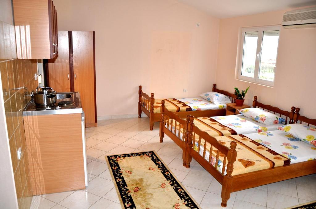 Apartments Perezaj Ulcinj Exterior foto